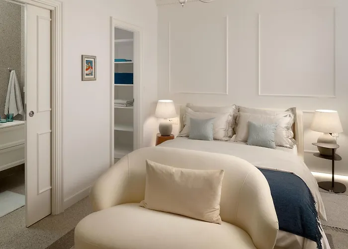 Elegantan سبليت